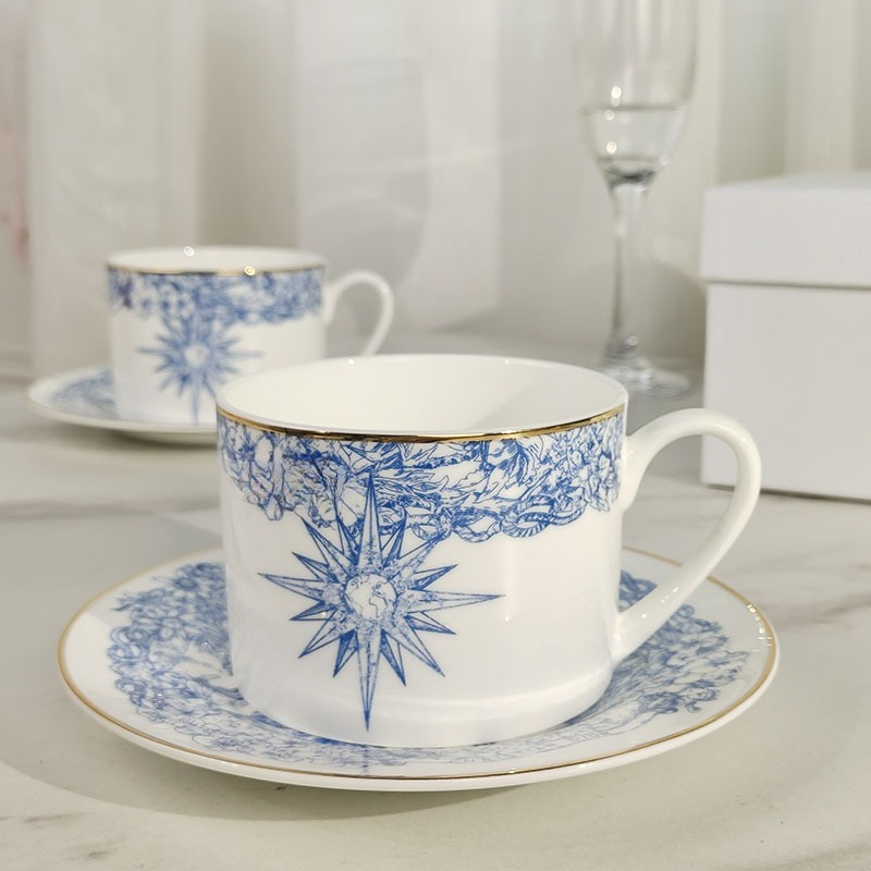 Bone China coffee Cup And Sauc - Coffee Tea Gift Set recension och pris